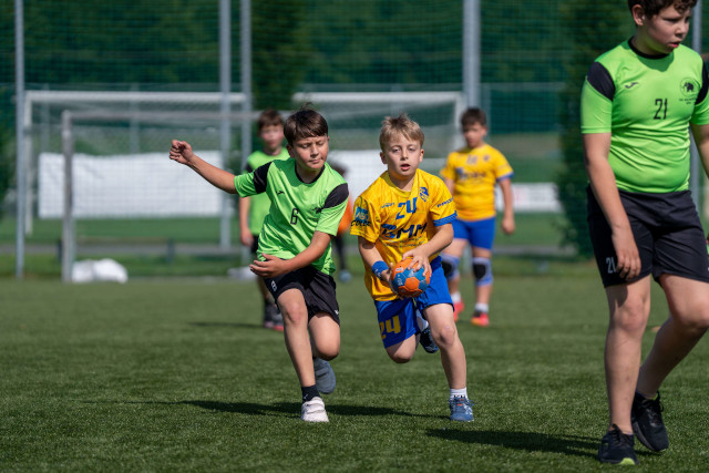 Neděle, Jindřich Šimeček